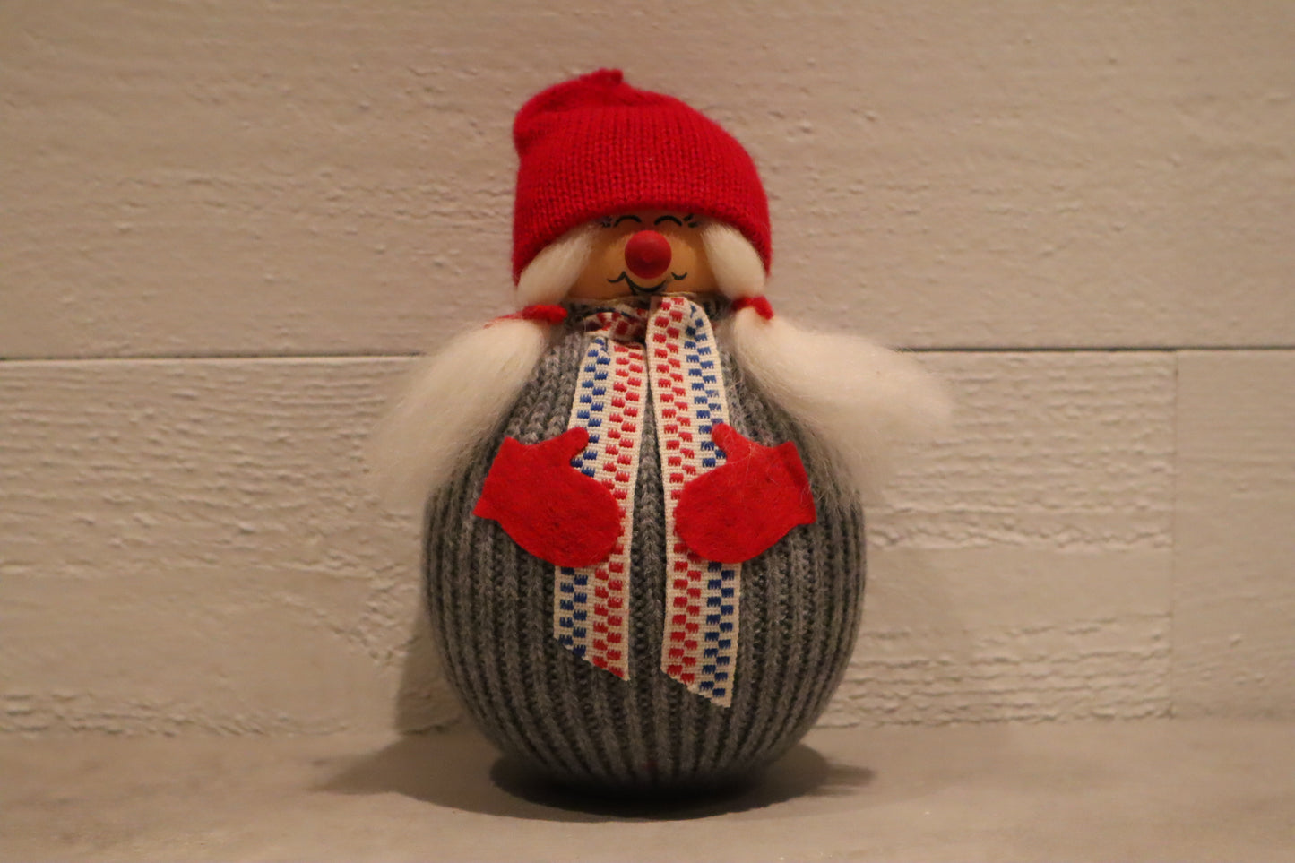 Stor rund tomtegumma