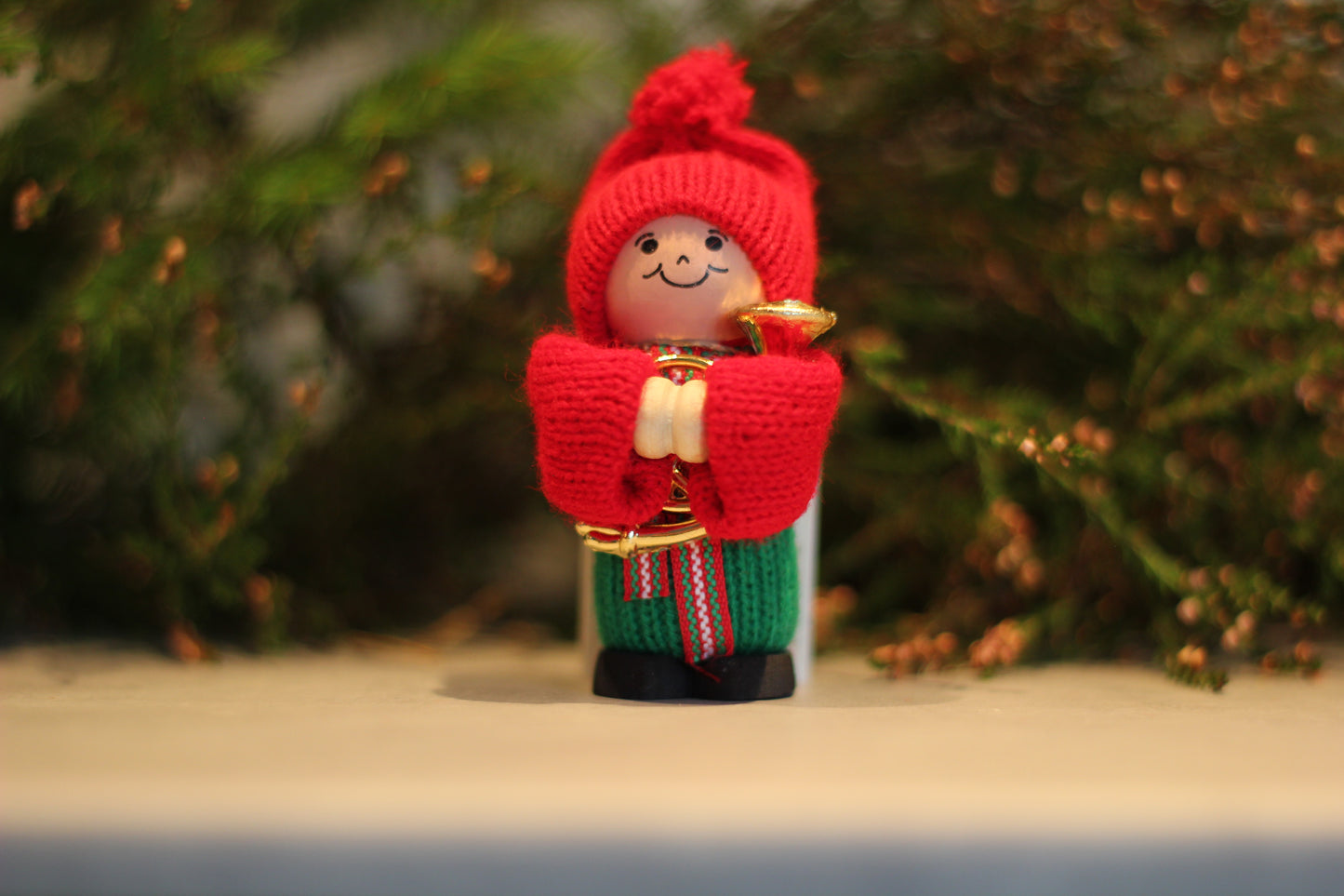 Tomtenisse med valthorn